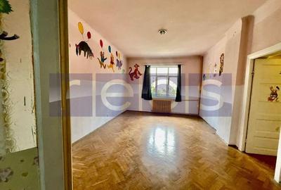 VANZARE VILA INTERBELICA VATRA LUMINOASA NECESITA RENOVARE CURTE PROPRIE - 6