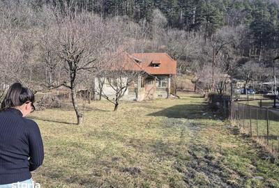 Casă cu 4 camere cu Teren 156 Mp în Posada - 2