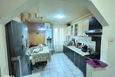 Apartament cu 4 camere în Săsar - 8