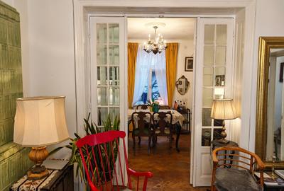 Casă individuală cu 5 camere cu Canalizare în P-ța Unirii - 26