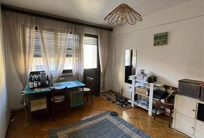 Vanzare apartament 3 camere superb | Cismigiu | etaj 2/6 | bloc 1958 | pozitie e - 2