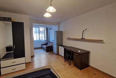 Garsonieră semidecomandată în Independenței - 2