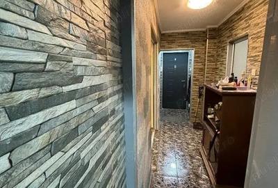Apartament cu 4 camere decomandat IC Frimu - 2