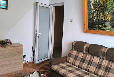 Apartament cu 3 camere decomandat în Central - 2