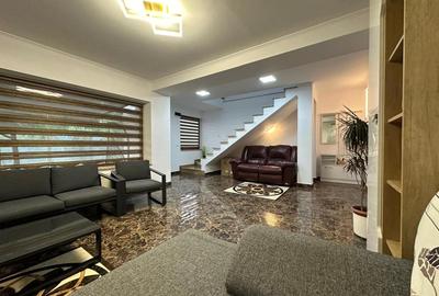 Casă cu Teren 600 Mp în Central - 2