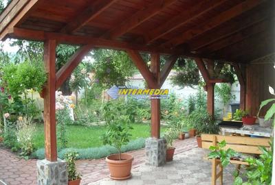 Casă individuală cu 4 camere cu Canalizare în Cetate - 7