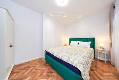 Garsoniera renovata, mobilata si utilata modern zona Centrul Istoric