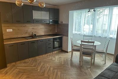 Apartament cu 3 camere semidecomandat în Cetate - 4
