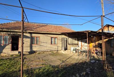 Casă cu 3 camere cu Teren 491 Mp în Central - 4