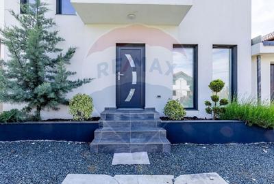 Casă cu 4 camere cu Teren 307 Mp în Fântânele - 21