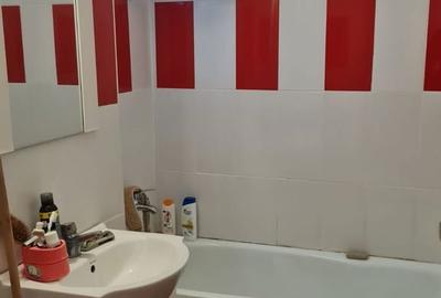 Apartament cu 3 camere decomandat în George Enescu - 2