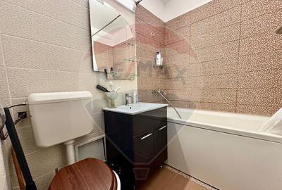 Vanzare apartament 3 camere zona Crangasi - 6