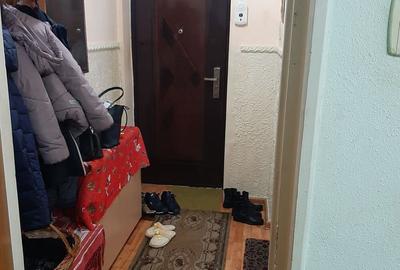 Apartament 2 camere, confort 2, nedecomandat, etajul 4 4, zona Cameliei, langa Spitalul Municipal - 2