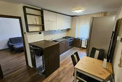 Apartament cu 3 camere decomandat în Soarelui - 2