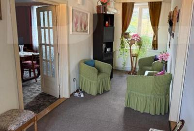 Casă cu 4 camere cu Teren 537 Mp în Central