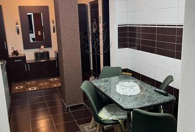 Apartament cu 3 camere decomandat în Aradului - 5