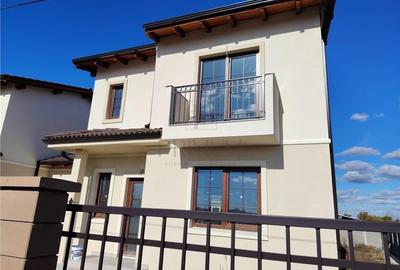 Duplex individual - toate utilitatile - zona excelenta - personalizare interioar - 1