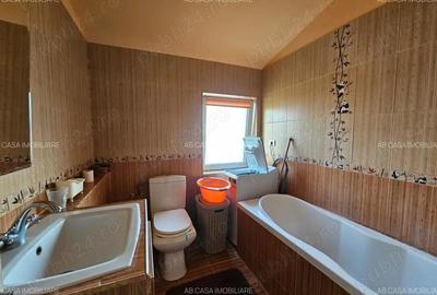 Apartament cu 3 camere decomandat în Giarmata - 4