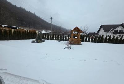 Casă individuală cu 5 camere cu Canalizare în Văleni-Stânișoara - 3