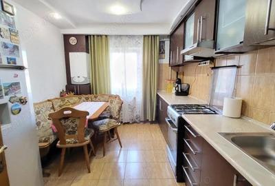 Vanzare apartament 3 camere - Bld. Constantin Brancu?i - zona Pie?ei Centrale - 7