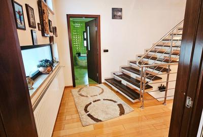 Duplex cu 9 camere cu Canalizare în Albert - 24