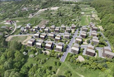 Teren intravilan zona Episcopiei, panorama superba,  ideal investitie! - 1
