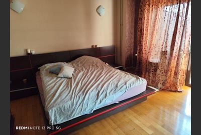 Penthouse Ploiești: 4 camere, 169 mp, Bulevardul Castanilor Rond 1 - 7