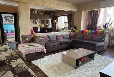 Apartament cu 4 camere decomandat în Central - 5