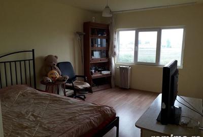 Garsonieră decomandată în Muncii - 1
