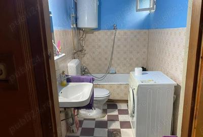 Casă cu 4 camere cu Teren 1141 Mp în Central