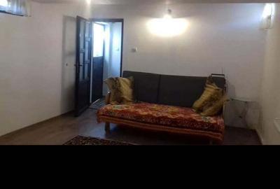 Casă cu 1 camere în Central - 1