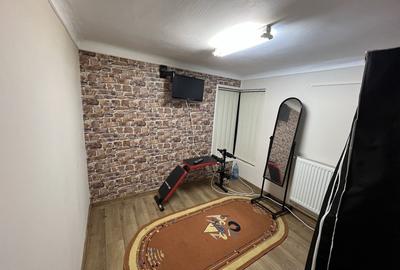 Apartament cu 2 camere decomandat în Sârbi - 2