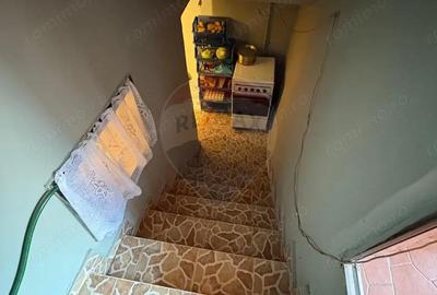 Casă cu 3 camere cu Teren 195 Mp în Mediaș - 9