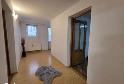 Casă cu 4 camere cu Teren 700 Mp în Central - 13
