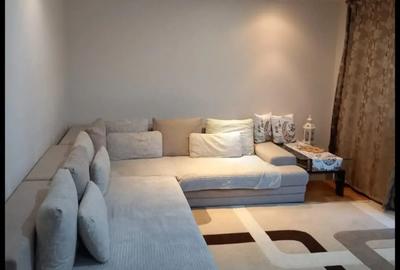 Apartament de vanzare intre Torontalului si pia?a verde zona foarte buna - 1