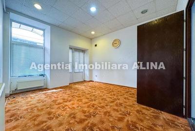 Spatiu 30mp, parter, zona ultracentrala, langa Judecatoria Deva... - 1
