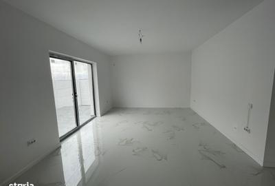 Casă cu 4 camere în Olteni - 13