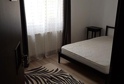 Apartament cu 3 camere decomandat în Giacăș - 7