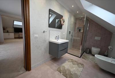 Casă individuală cu 7 camere cu Canalizare în Exterior Nord - 18