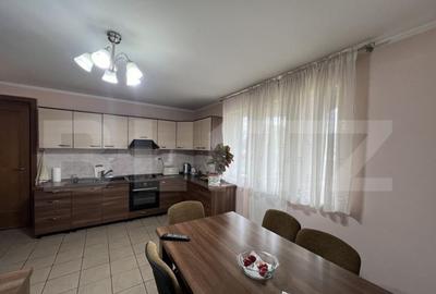 Casa de vanzare, pretabil pentru pensiune/azil, 7 camere, 42 - 6