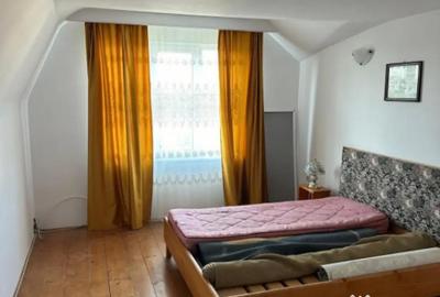 Casă cu 7 camere cu Teren 396 Mp în Eforie - 6