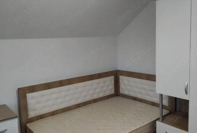 Casă cu 3 camere cu Teren 2100 Mp în Central - 2