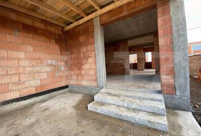 Casă cu 3 camere cu Teren 250 Mp în Moșnița Veche - 5