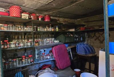 Casă cu 3 camere cu Teren 952 Mp în Central - 10