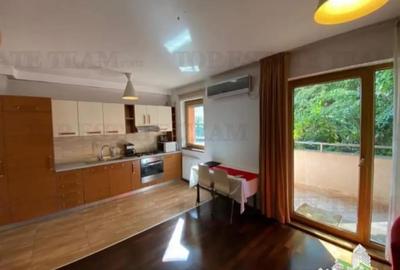 Garsonieră decomandată în Pajura - 1