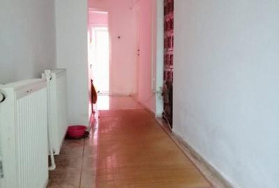 Casă cu 4 camere în Central - 7