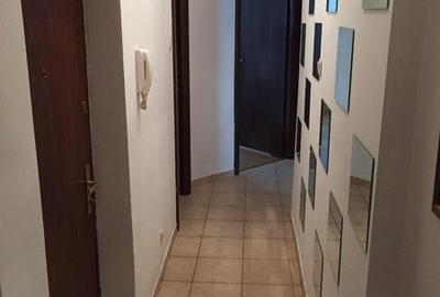 Apartament cu 2 camere decomandat, mobilat în Dacia - 4