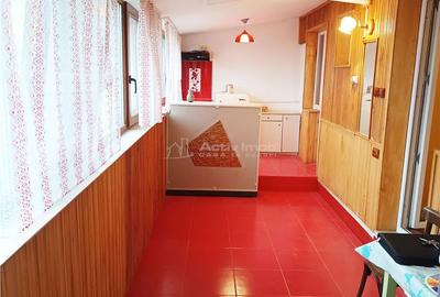 Apartament cu 2 camere semidecomandat, mobilat în Central - 6