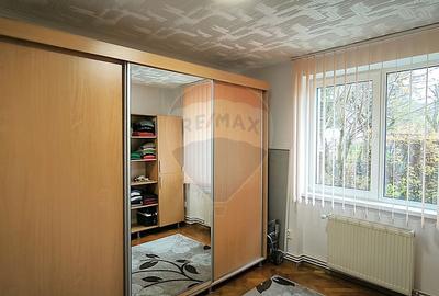 Apartament cu 4 camere semidecomandat în Central - 8