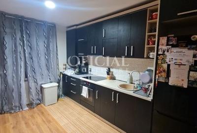 Apartament cu 3 camere semidecomandat în Florești - 3